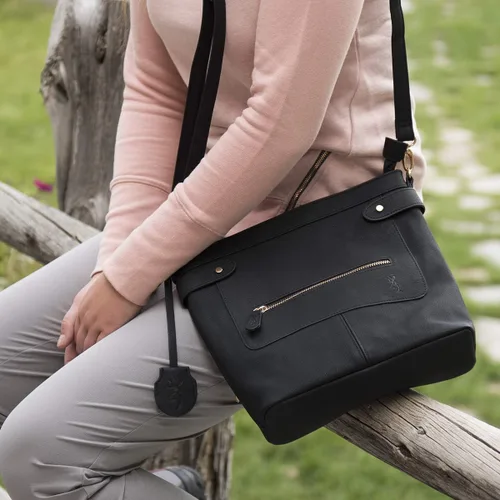 Vista 9 de Browning Concealed Carry Purse, Premium Holstered Handbag with Safety Locking Option