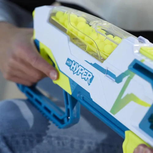 Vista 5 de Paquete Nerf Hyper, Lanzador Siege-50 de acción de bomba, Velocidad de hasta 110 FPS, Gafas de protección (Exclusivo de Amazon)