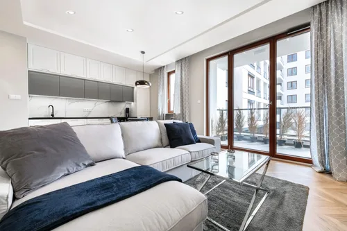 Vista 7 de Juno - Carcasa de luz de techo incandescente de 4 pulgadas para construcción nueva, luz empotrada con clasificación IC con perchas ajustables