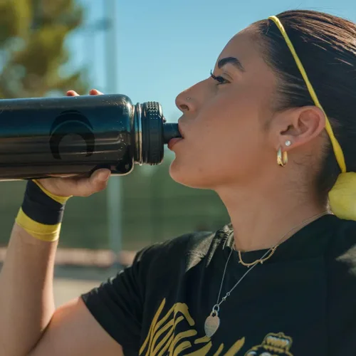 Vista 6 de Cannon Sports Pre-Wrap - Paquete de 4 rollos de 30 yardas cada rollo de cinta atlética surtida de espuma para tobillos, muñecas, manos, rodillas