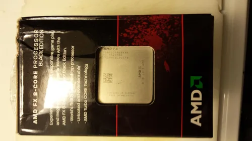 Vista 3 de AMD, FD8320FRHKBOX FX-8320 FX-Series. Procesador edición Black con 8 núcleos, Negro con azul neón