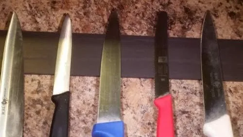 Vista 2 de Cuchillo magnético de montaje en pared de 12 pulgadas, soporte de almacenamiento de tijeras, herramienta de cocina