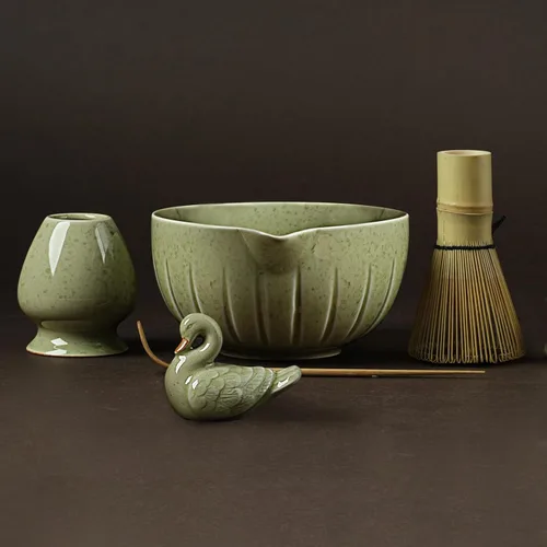 Juego de Batidor de Matcha - 5 Piezas Kit de Matcha para Ceremonia, Cuenco de Cerámica para Matcha con Pico, Batidor de Bambú (Chasen) con Soporte