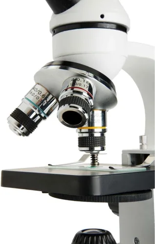 Vista 7 de Celestron Celestron Labs - Microscopio compuesto de cabeza monocular - Aumento de 40-1000x - Etapa mecánica ajustable - Incluye 2 oculares y 10