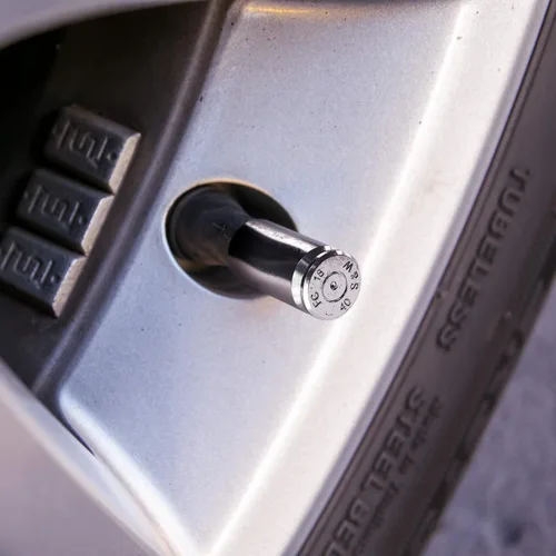 Vista 5 de Tapón de neumático de válvula de carcasa de calibre 40 real – Tapones de neumático de estilo táctico de bala de una vez disparados – Accesorios