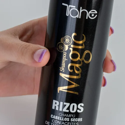Vista 2 de Tahe Champú Magic Rizos para Cabello Seco y Rizado - Efecto Hidratante Antiencrespamiento, 10.1 fl oz