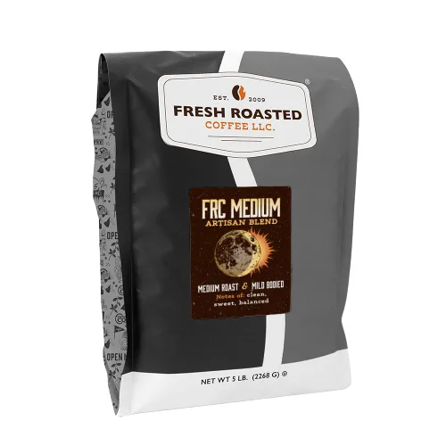 Vista 72 de Fresh Roasted Coffee, Caballero Negro Orgánico USDA Orgánico, Kosher Tostado oscuro 2 lb (32 oz) Molido