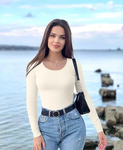 Vista 5 de OQQ Camiseta de manga larga de 2 piezas para mujer, cuello redondo, elástica, ajustada, para usar en capas