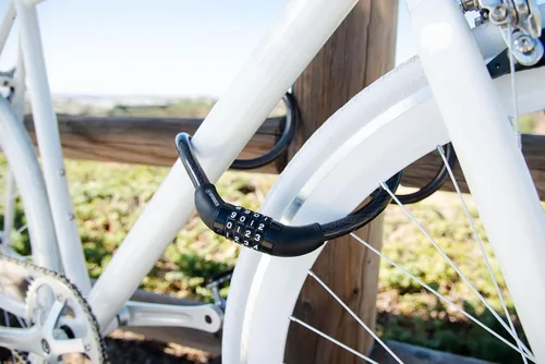 Vista 6 de BRINKS Cable de bloqueo de bicicleta resistente para exteriores de 6 pies, grueso, diseño antirrobo, combinación de 4 diales reiniciable