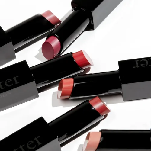 Vista 3 de butter LONDON Lápiz labial Plush Rush Satin Matte