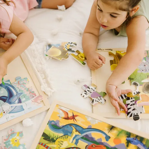 Vista 3 de Melissa & Doug, Paquete de rompecabezas (Dinosaurio, Safari y Océano)