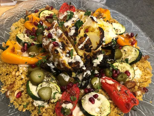 Vista 5 de Condimento de especias Shawarma prémium de Spice + Leaf, 3.5 onzas, Kosher, mezcla de especias veganas sin conservantes para sabor a Medio Oriente.