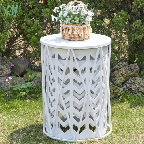 Vista 7 de Y&M Juego de 3 mesas auxiliares redondas de metal, mesa auxiliar para uso multifuncional en interiores y exteriores, soporte de metal resistente