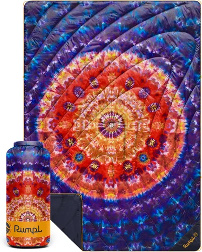 Vista 30 de Rumpl Manta Puffy Original - Manta de Camping Cálida y Resistente al Agua con Aislamiento Sintético 100% Reciclado, 52"x75", Original Puffy V2