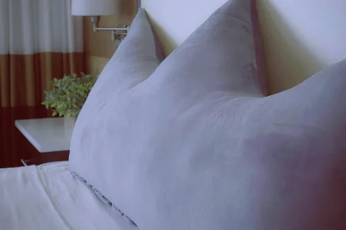 Vista 2 de Peachwell Almohada grande con corona para respaldo de posicionamiento, cojín de cabecera con funda extraíble para leer, relajarse usando la Gris