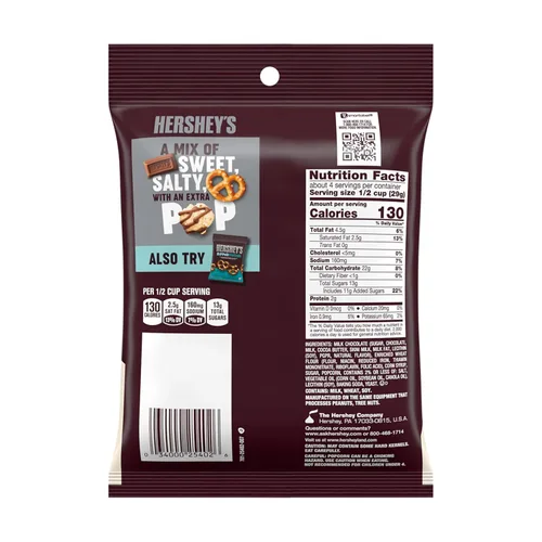 Vista 3 de HERSHEY'S Chocolate con leche, palomitas de maíz y pretzel Popped Snack Mix Bag, 4 oz