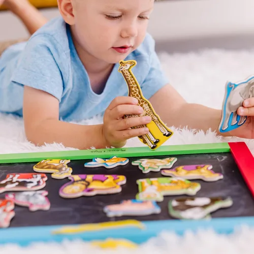 Vista 2 de 20 imanes de madera Melissa & Doug, Multicolor