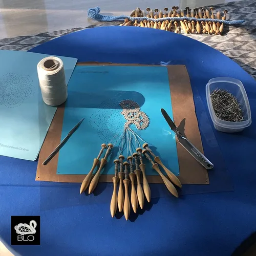 Vista 6 de Bobbin - Bobinas de encaje estilo danés de 12, 24, 50, bobinas para hacer encajes. 4.25 pulgadas de largo. Hecho de madera dura natural. Colección