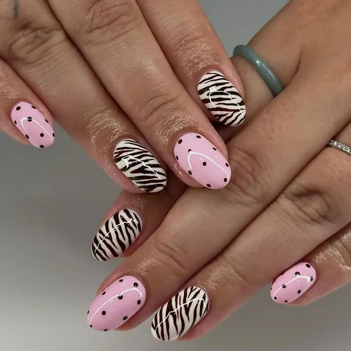 Vista 13 de NBNTGH Uñas postizas a presión de punta francesa blanca, uñas postizas de línea dorada, uñas postizas medianas con diseño de almendra, uñas postizas