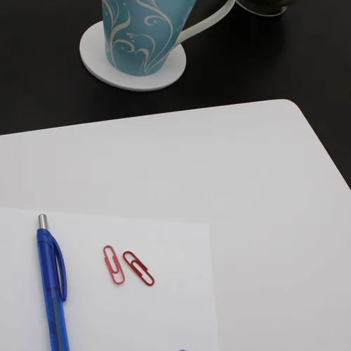 Vista 4 de DACASSO Tapete de cuero sintético para mesa de conferencias, tapete de cuero de lujo para escribir, protector acolchado para superficie