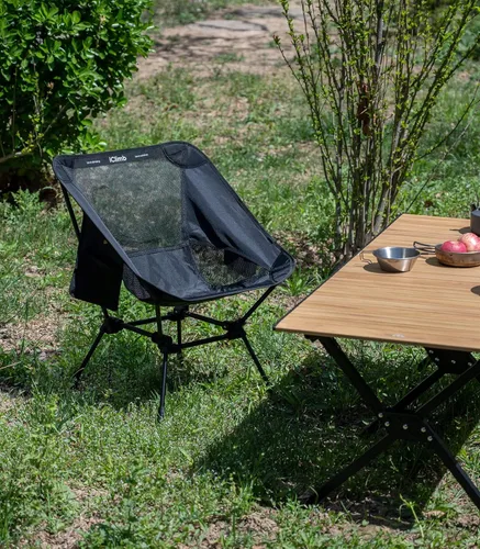 Vista 6 de iClimb Silla de camping ultraligera compacta plegable para playa con pies grandes antihundimiento y soporte de espalda con cuerda