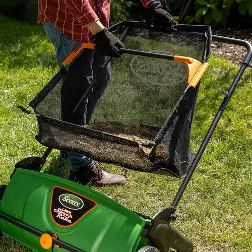Vista 10 de Scotts Outdoor Power Tools LSW70026S Barredora de césped manual de 66 cm, Negro/Verde