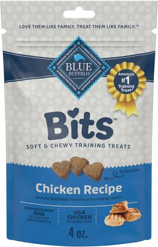 Vista 11 de Blue Buffalo Bits Golosinas suaves para entrenamiento para perros, hechas con ingredientes naturales y mejoradas con DHA, receta de pollo, bolsa