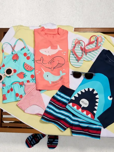 Vista 5 de Simple Joys by Carter's - Conjunto de traje de baño para bebés y niños pequeños (short y camiseta de protección)