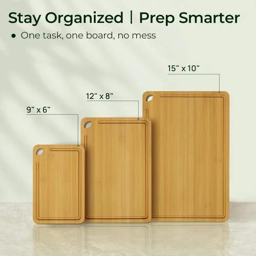 Vista 6 de Keechee Tabla de Cortar de Madera para Cocina - Juego de Regalo de 3 Tablas de Cortar Reversibles de Bambú con Ranura para Jugos, Tabla de Cortar