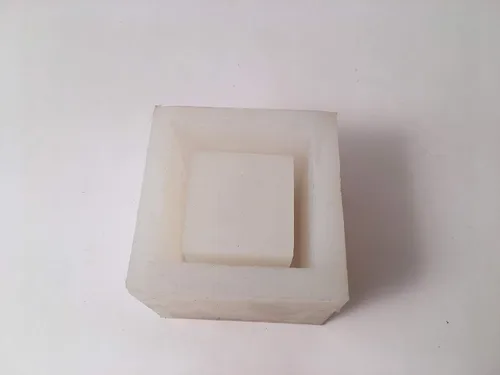 Vista 2 de Silicone mold 2" Small Cube Tray Storage Box Jewelry Box Geometric Mould Cast Concrete Plaster Succulent Candle Holder Square