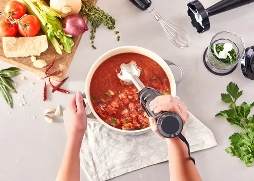 Vista 3 de Braun Multiquick 5 Vario Batidora de mano (eje de mezcla S+picadora de 1.5 C + trituradora + batidor + vaso de precipitado), MQ5027, negro