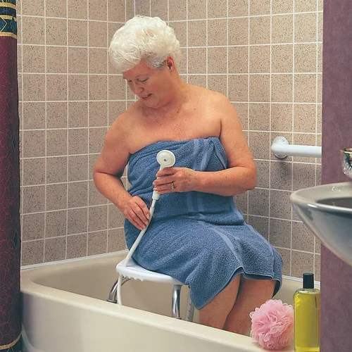 Vista 5 de Carex Taburete de ducha ajustable, silla de ducha para el interior de la ducha, bañera y asiento de ducha, asiento de baño de aluminio, silla