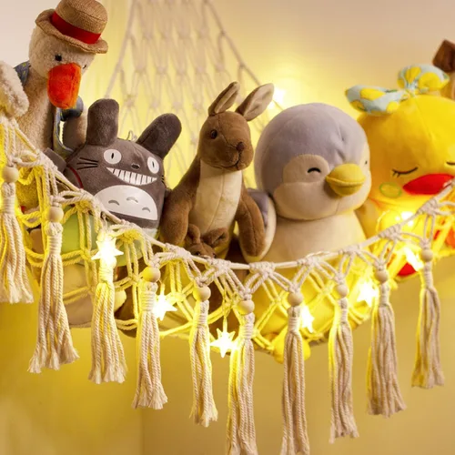 Vista 6 de Hamaca de Almacenamiento de Juguetes de Animales de Peluche con Luz LED - Decoración Organizadora de Muñecas Jumbo de Macramé para Esquina
