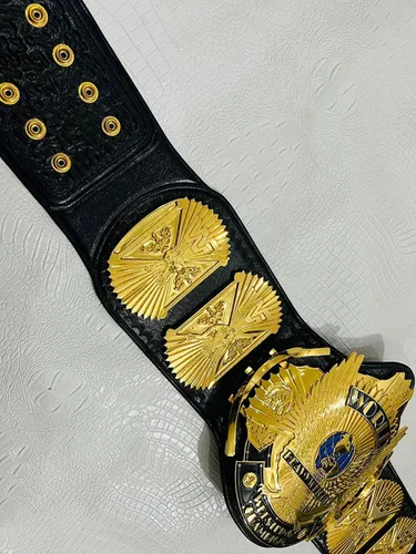 Vista 2 de Réplica de oro clásico águila pesada campeonato de lucha libre cinturón adulto - Big Eagle Wrestling Championship Title Belt