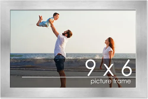 Vista 98 de Marco de madera de peltre plateado de 3 x 4 pulgadas, acrílico UV, respaldo de tablero de espuma y accesorios para colgar, marco de 3 x 4 pulgadas