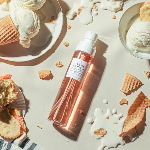 Vista 2 de Le Monde Gourmand Crème Vanille Fresh Mist - 3.4 fl oz (100 ml) - Vainilla, Floral, Notas Dulces