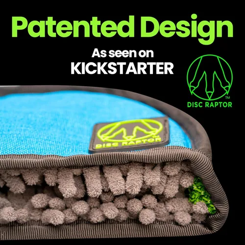 Vista 9 de The Original Disc Golf Cleaning Tool with Microfiber & Turf Flying Disc Golf Towel Accessories & Equipment Patented Design