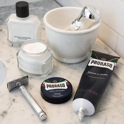 Vista 3 de Proraso Bálsamo para después del afeitado, protector e hidratante con aloe vera y vitamina E para piel seca, 3.4 onzas líquidas (paquete de 1)