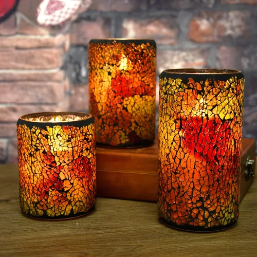 Vista 2 de TELOSMA Vela LED de mosaico sin llama, color rojo y amarillo con patrón de vidrio agrietado, vela de pilar – centros de mesa, cama, chimenea
