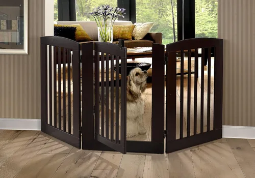 Vista 2 de BarkWood Pets - Puerta independiente para mascotas con puerta de paso y tres paneles de madera plegables de 24 pulgadas de ancho x 24 pulgadas