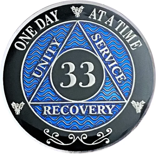 AA Monedas de recuperación chapadas en color plateado de 33 años, medallones de alcohólicos anónimos (medallón azul AA de 33 años)