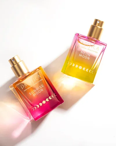 Vista 57 de Pacifica Beauty, Wanderlust - Juego de prueba de perfume en aerosol, vainilla isla, 5 aromas, juego de regalo de muestra de fragancia, aceites