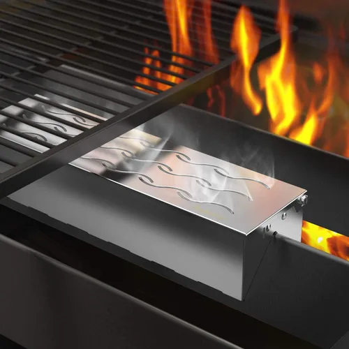 Vista 4 de Skyflame Caja de ahumador de virutas de madera de doble forma de V de acero inoxidable y estante vertical para asador de pollo con lata de cerveza