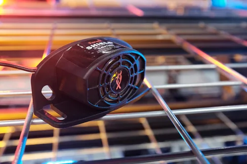 Vista 4 de Feniex Shield - Alarma de respaldo de 14 W, todo en uno, amplificador de sirena integrado, sistema compacto para aplicación de alerta inversa