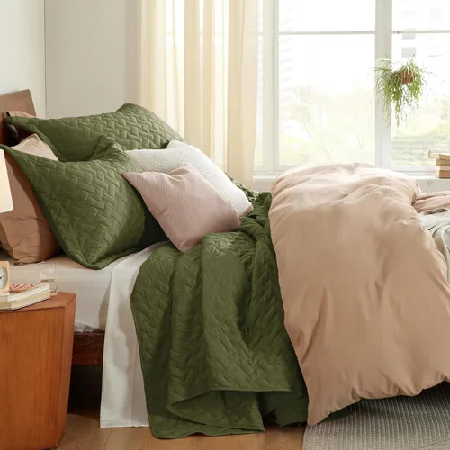 Vista 4 de Bedsure Colchas de tamaño King: colchas ligeras tamaño King con patrón de tejido de canasta, ropa de cama suave, colcha de edredón verde oliva