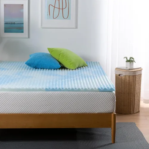 Vista 2 de ZINUS Cubrecolchón de espuma viscoelástica de gel refrescante en espiral de 1.5 pulgadas, embalaje WonderBox más pequeño y más conveniente