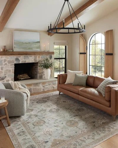 Loloi Magnolia Home by Joanna Gaines Millie Collection MIE-02 Sky/Gold 2'-7" x 10'-0", .25" Altura de Pelo, Alfombra de Pasillo Cielo/Oro