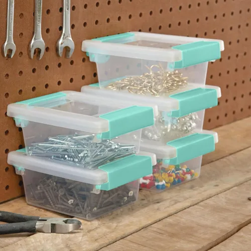 Vista 6 de Sterilite Paquete de 12 cajas de clip, contenedores apilables de plástico transparente con tapas de cierre, mini contenedores de almacenamiento