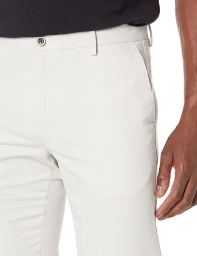 Vista 3 de Tienda Essentials Mens Slim-Fit Wrinkle-Resistant Flat-Front Chino Pant