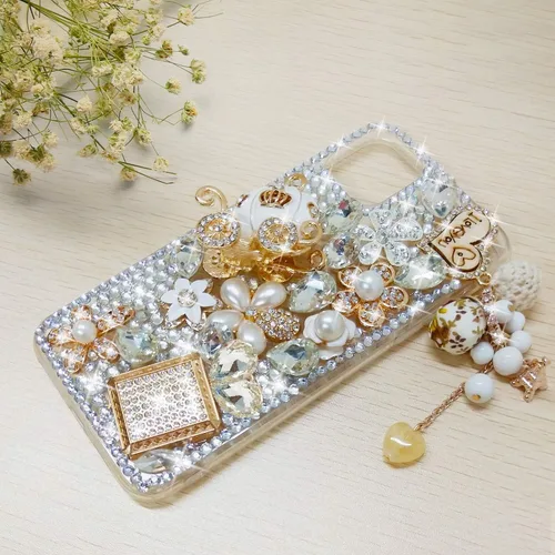 Vista 4 de Guppy Funda para iPhone 11 Pro Max para mujer de lujo 3D Bling brillante diamantes de imitación perla de cristal hecho a mano colgante de torre